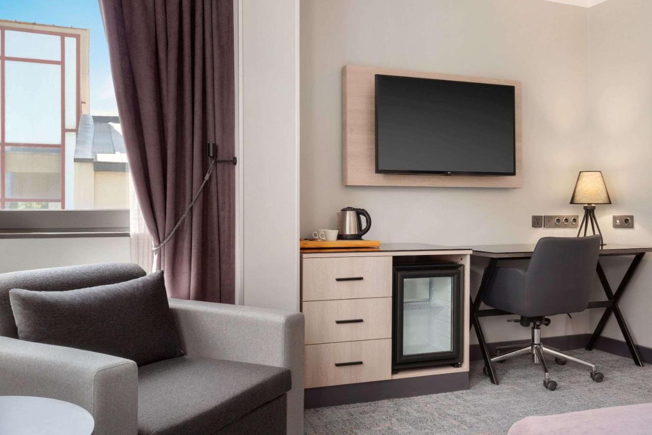 Days Hotel By Wyndham Ankara Cankaya Екстериор снимка