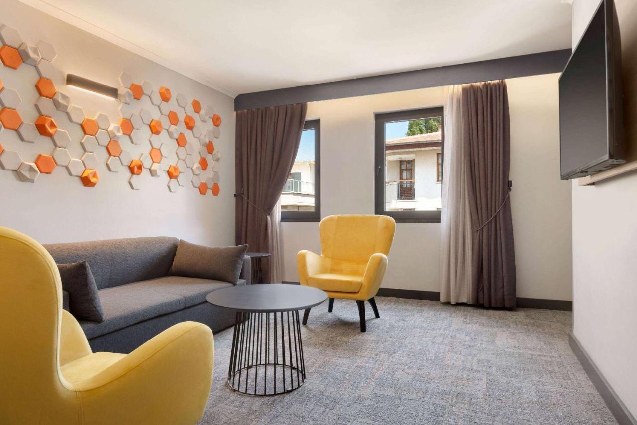 Days Hotel By Wyndham Ankara Cankaya Екстериор снимка