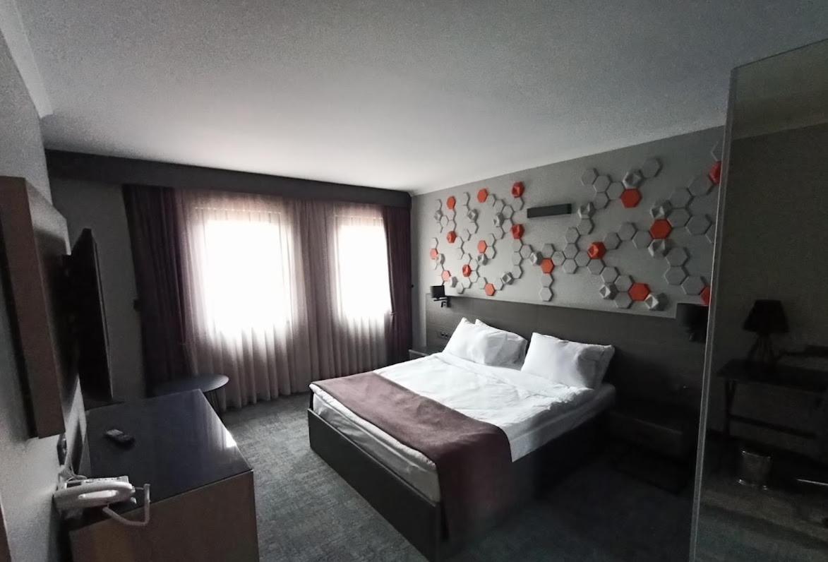 Days Hotel By Wyndham Ankara Cankaya Екстериор снимка