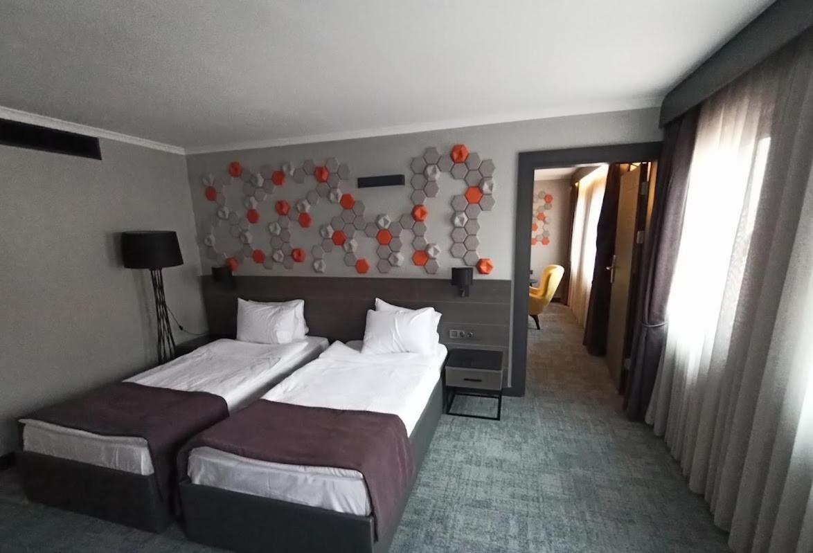 Days Hotel By Wyndham Ankara Cankaya Екстериор снимка