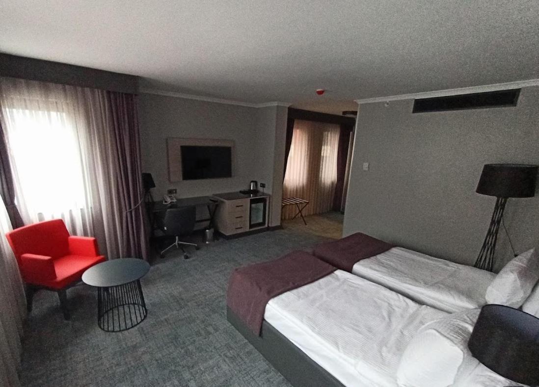 Days Hotel By Wyndham Ankara Cankaya Екстериор снимка